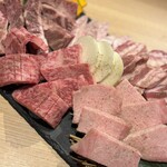 焼肉 輝 北新地 - 