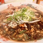 ラーメンか!チャーハンか! - 醤油ラーメン(黒) 990円