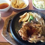 レッフェル - チキングリル（７８０円・税別）