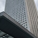 スターバックス・コーヒー - 近くの高層ビル ②