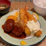 グリル異人館 - 