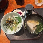 四季の味・奴 - イカ丼