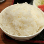 厳選島豚 しゃぶしゃぶ すきやき せいりゅう - 