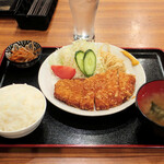 厳選島豚 しゃぶしゃぶ すきやき せいりゅう - 塩こうじ熟成とんかつ1,300円