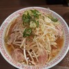 ラーメンまるよし - 醤油らーめん＋特製トッピング  950円