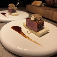 USHIGORO S. NISHIAZABU - シャトーブリアンカツサンド トリュフ添え