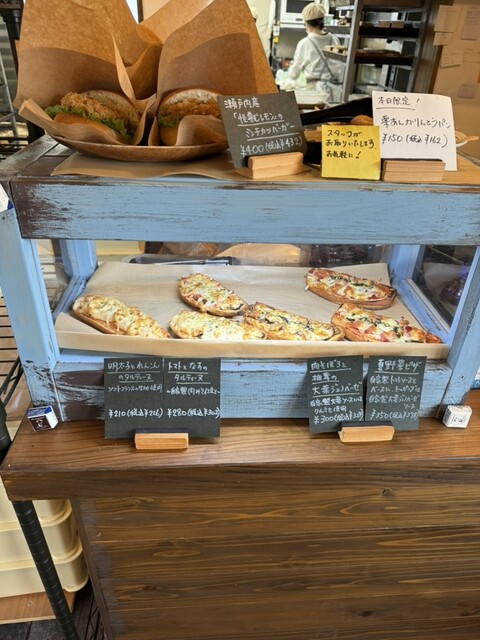 Bakery pain au Tukor （ベーカリー パン オ トゥクル） - 白浜/パン