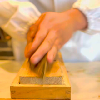 手間隙を惜まず引いた一番出汁