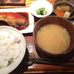 たく庵 - お昼の魚定食