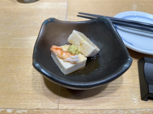 Sushi Uogashi Nihon Ichi Shinbashiekibiruten