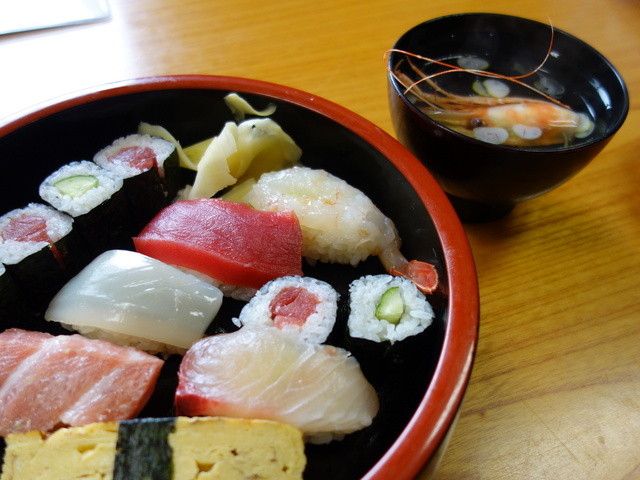 菊寿し - 柳原（寿司）の写真