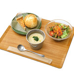 オランジェ カフェウッド - 