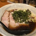 唯一無二のらぁ麺専門店 イ袋ワシづかみ - 