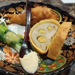 馬刺しと焼き鳥 グルマン三年坂 - 