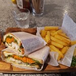 カネジン フィッシュ&チップス - 