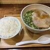 麺処極み - 元祖焼きあご出汁ラーメン８８０円　白ご飯２００円