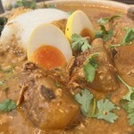 スパイスカレー あかつ亭 - ✅大根と鯖のカレー¥1.210の1種盛り一択！
      ✅卵のピクルス¥110 →¥220値上がりへ
      　　総計¥1.430
      　※相変わらずキャッシュオンリー