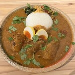 スパイスカレー あかつ亭 - ✅大根と鯖のカレー¥1.210の1種盛り一択！
      ✅卵のピクルス¥110 →¥220値上がりへ
      　　総計¥1.430
      　※相変わらずキャッシュオンリー