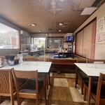 善磯 - 11時ちょうどの店内(ここから数分で満席に)