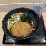 名代 箱根そば - 料理写真:コロッケ蕎麦 540円
