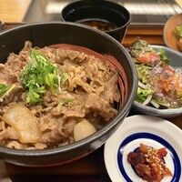 すき焼き 牛しゃぶ 松重 - 