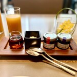 オールデイダイニングオーキッド - 