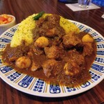 カレーの店 マボロシ - 『ポーク（1500円税込）』大盛（150円税込）うずらトッピング（150円税込）