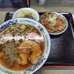 金太郎 - ｃ定食　税込950円　ご飯なし50円引き　=900円