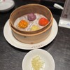 上海湯包小館 - オレンジ　カニ味噌　紫　大葉　赤　トマト　黄色　カレー