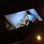 北條水軍 - 店主？の方の調理シーン（船の中？）が流れています！