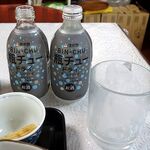 神田屋食堂 - ２本目の「瓶チュー（ドライ）」（450円）