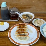 亀戸ぎょうざ 両国支店