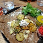 ハーブとガレット - 料理写真: