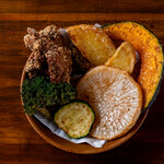 咖喱屋アマデウス - 料理写真: