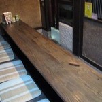 Kakibune - 長いテーブル