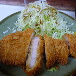 とんかつ美よし - キャベツには醤油です