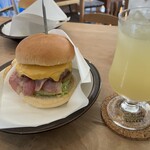 Coffee House Shaker - 