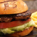 ブラッカウズ - ハンバーガー＆ポテト