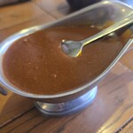 Hamburger Steak Senmon Ten IZUTSUYA - 提供された順、熱々だったデミ。