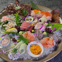 大皿海鮮刺し盛り　伊勢海老入り　（15000円～）