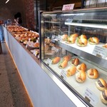 BAKERY GOLDEN RATIO - 店内