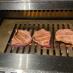 和牛焼肉と極上牛タン THE BLACK BULL CLUB - 