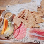 大宮廚房 - 自家製ビールピクルス