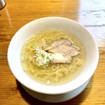 喜一 - 料理写真:淡麗 Sioラーメン（並）