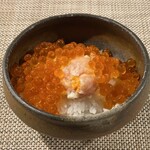 大阪 天ぷら さく - 卵黄の天ぷらとたっぷりいくら乗せ！