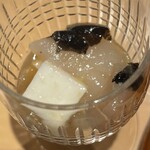 銀座 しのはら - 白いのが長芋　黒いのが岩茸