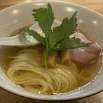 自家製麺 くろ松 - 中華そば（松）1200円！