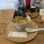 唐揚げ蔦 - 背脂ラーメン1000円