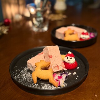 2025年クリスマスコース予約受付スタートしました。