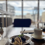 EMPORIO cafe&dining - チョコレートブラウニーとアメリカーノ